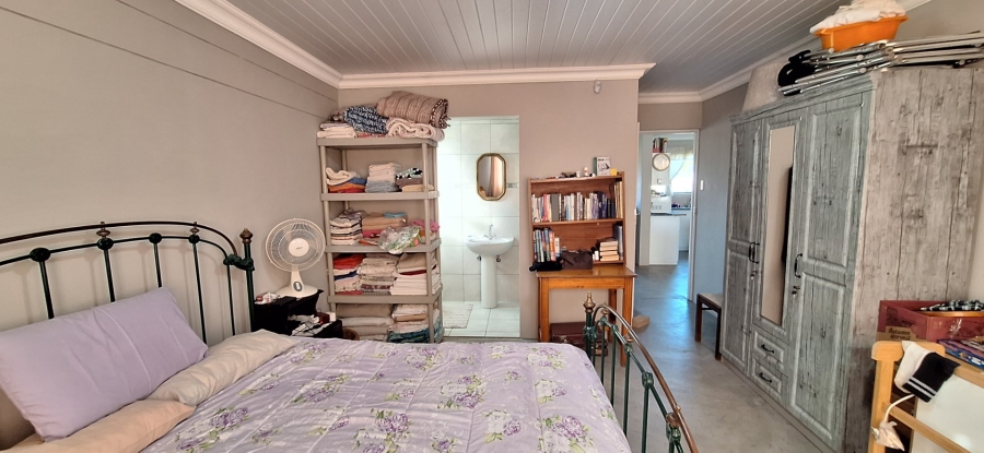 3 Bedroom Property for Sale in Albertinia Western Cape